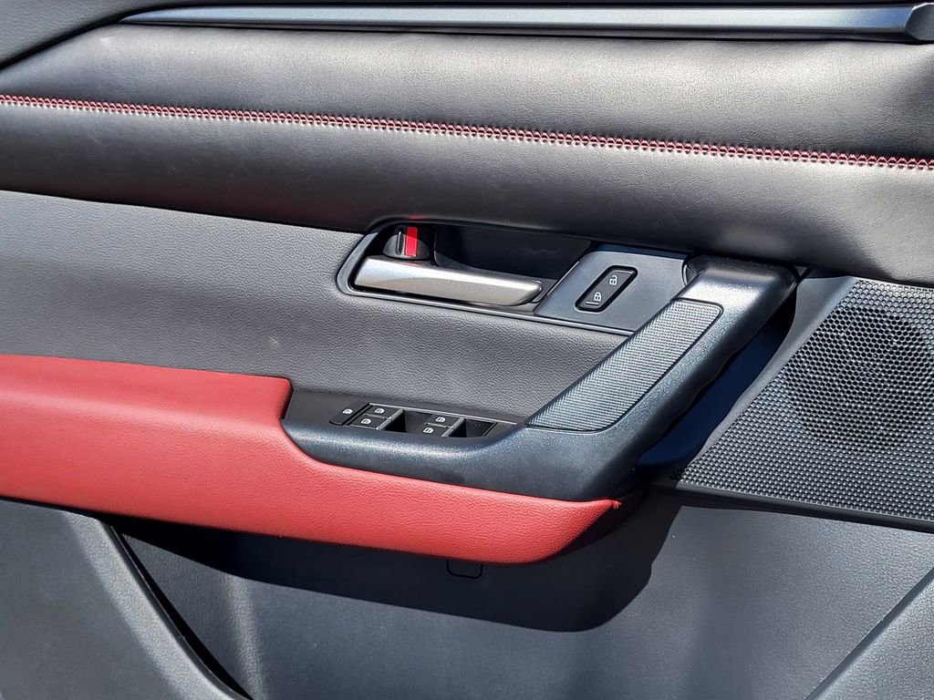 New 2026 MAZDA CX-50 AWD 2.5 Hybrid w/ Cargo Package image 16