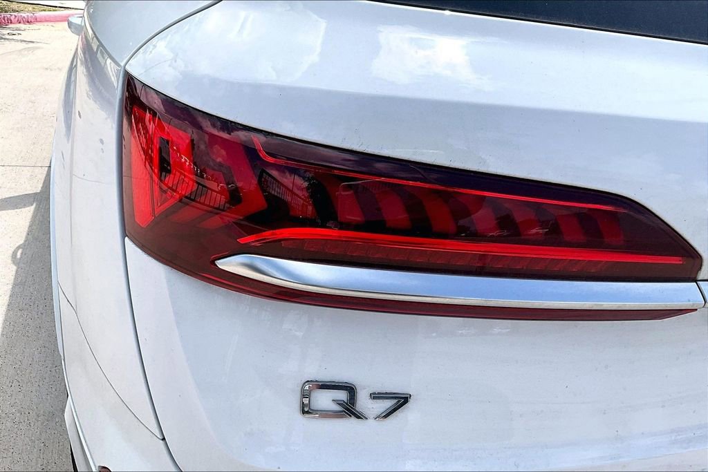 Used 2022 Audi Q7 3.0T Premium Plus w/ Premium Plus Package image 38