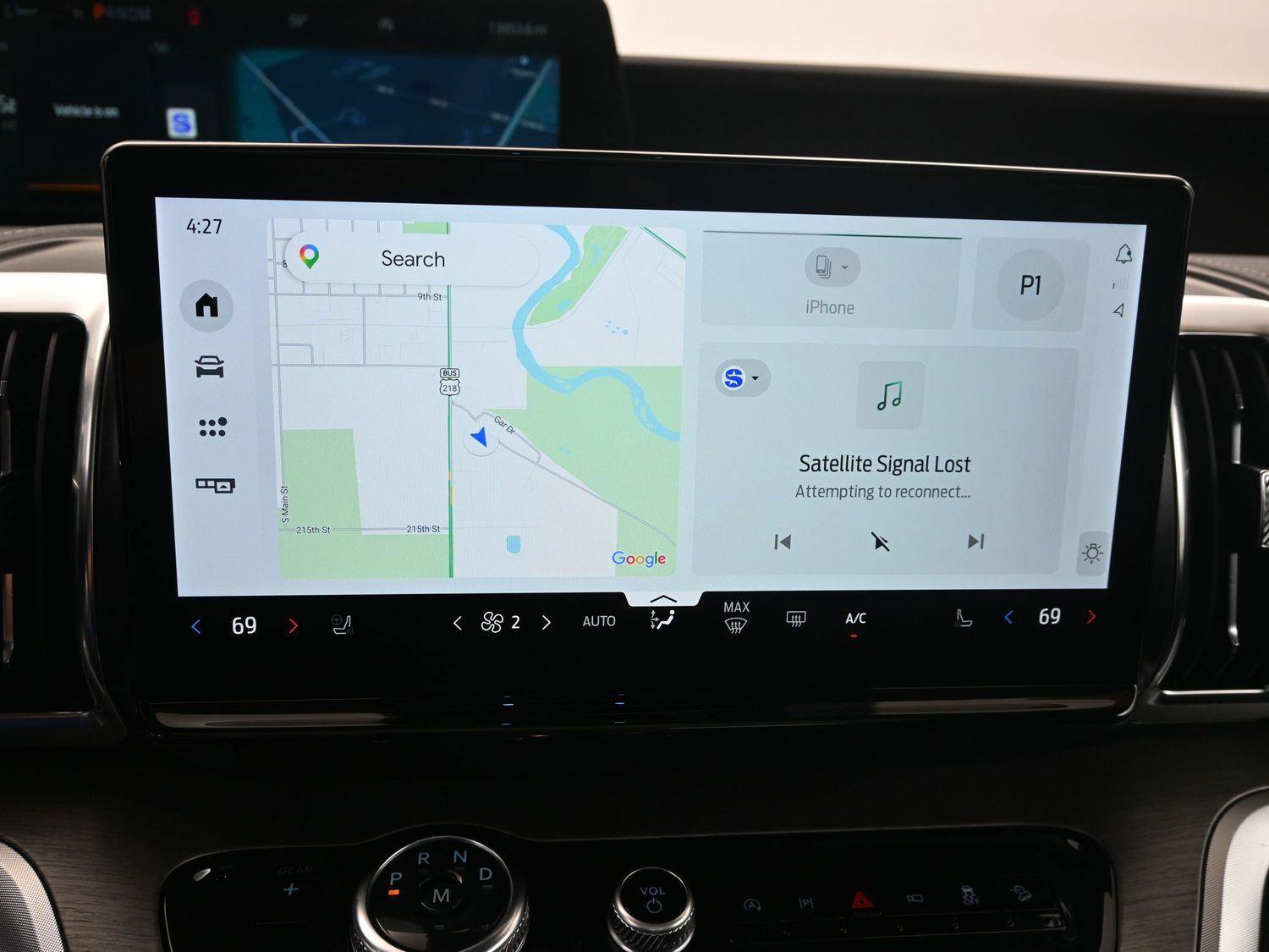 Used 2025 Ford Expedition Platinum image 31