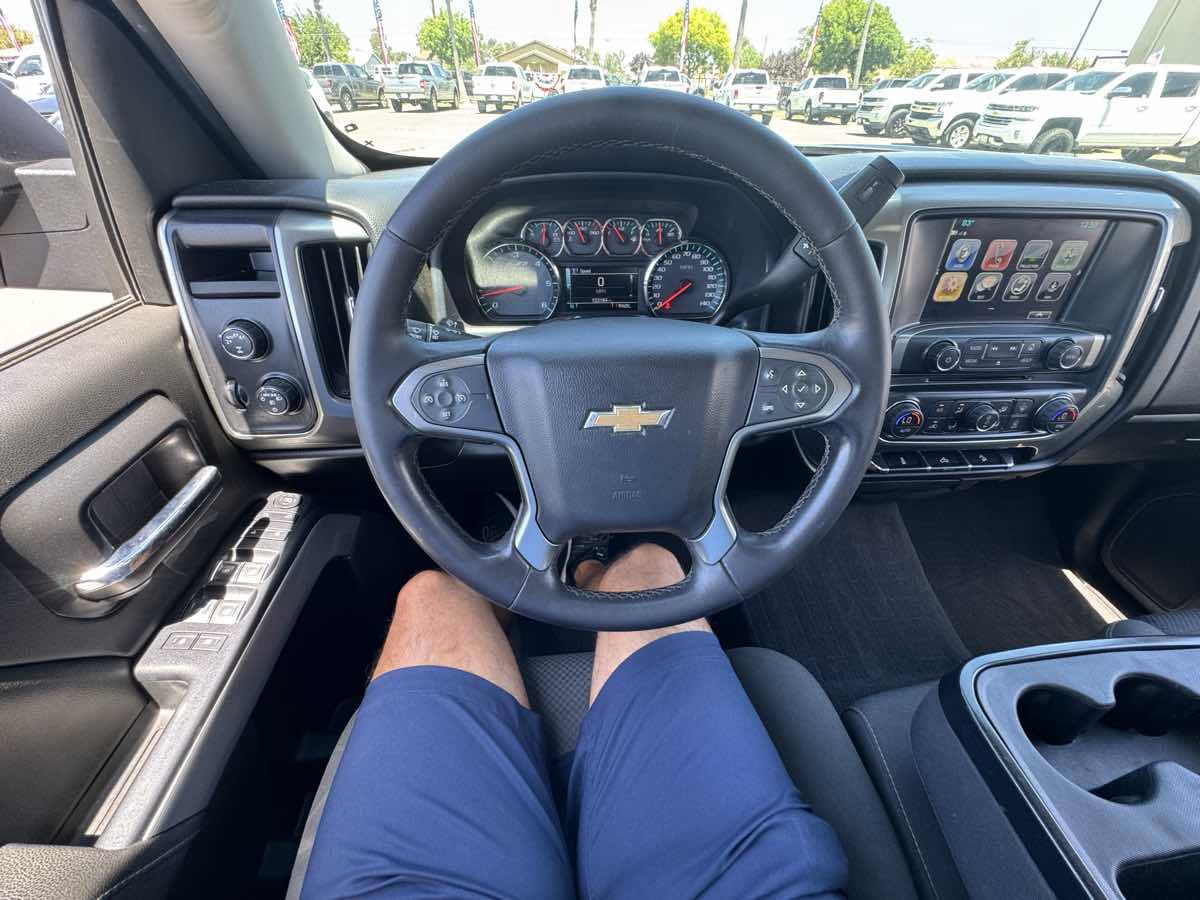 Used 2018 Chevrolet Silverado 1500 LT w/ All Star Edition AWD/4WD image 33