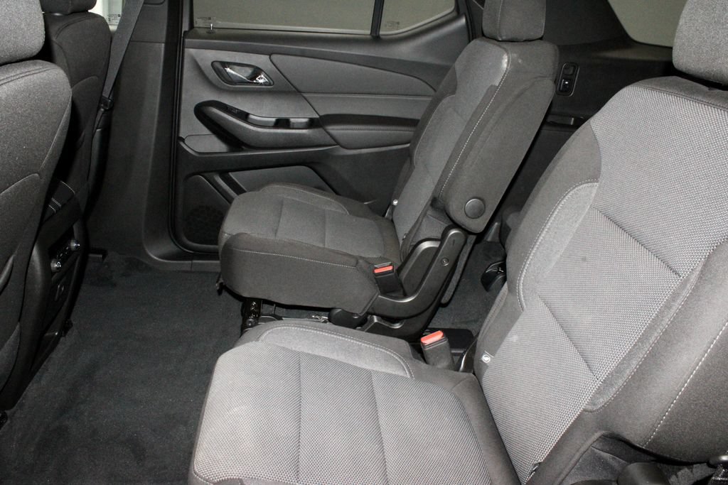 Used 2023 Chevrolet Traverse LT AWD/4WD image 21