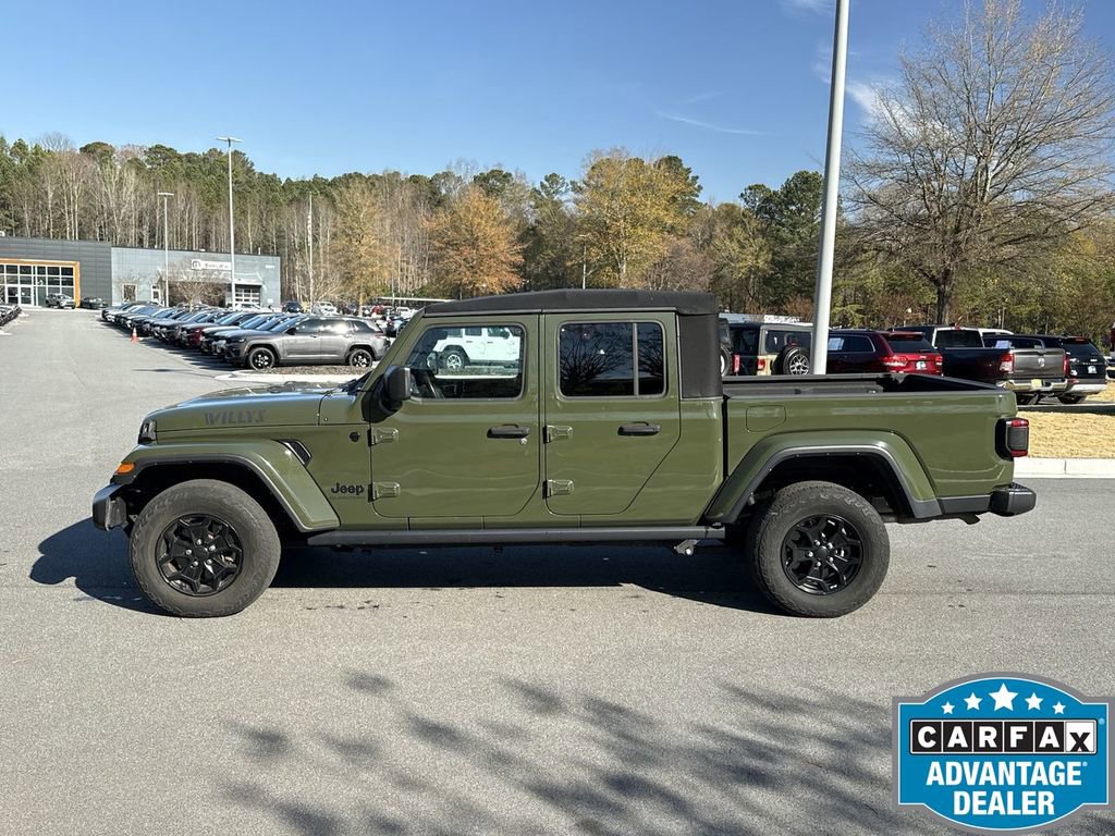 Used 2021 Jeep Gladiator Willys image 2