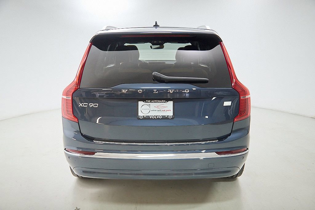 Certified 2024 Volvo XC90 T8 Ultimate w/ Protection Package image 8