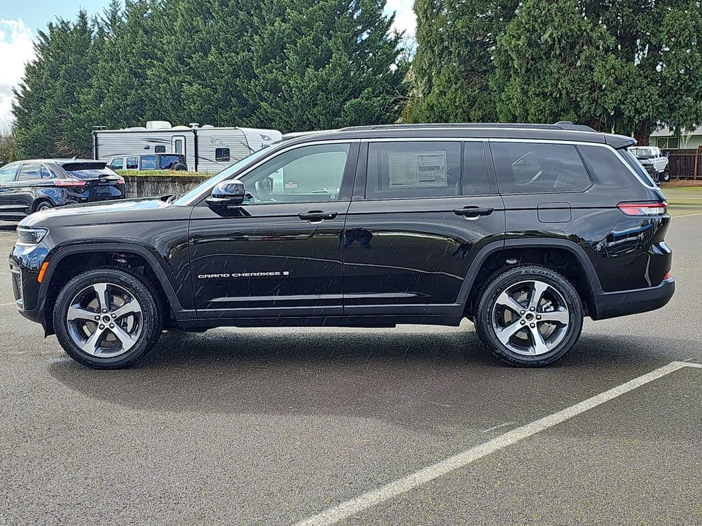 New 2026 Jeep Grand Cherokee L Limited w/ Trailer Tow Package AWD/4WD video 2