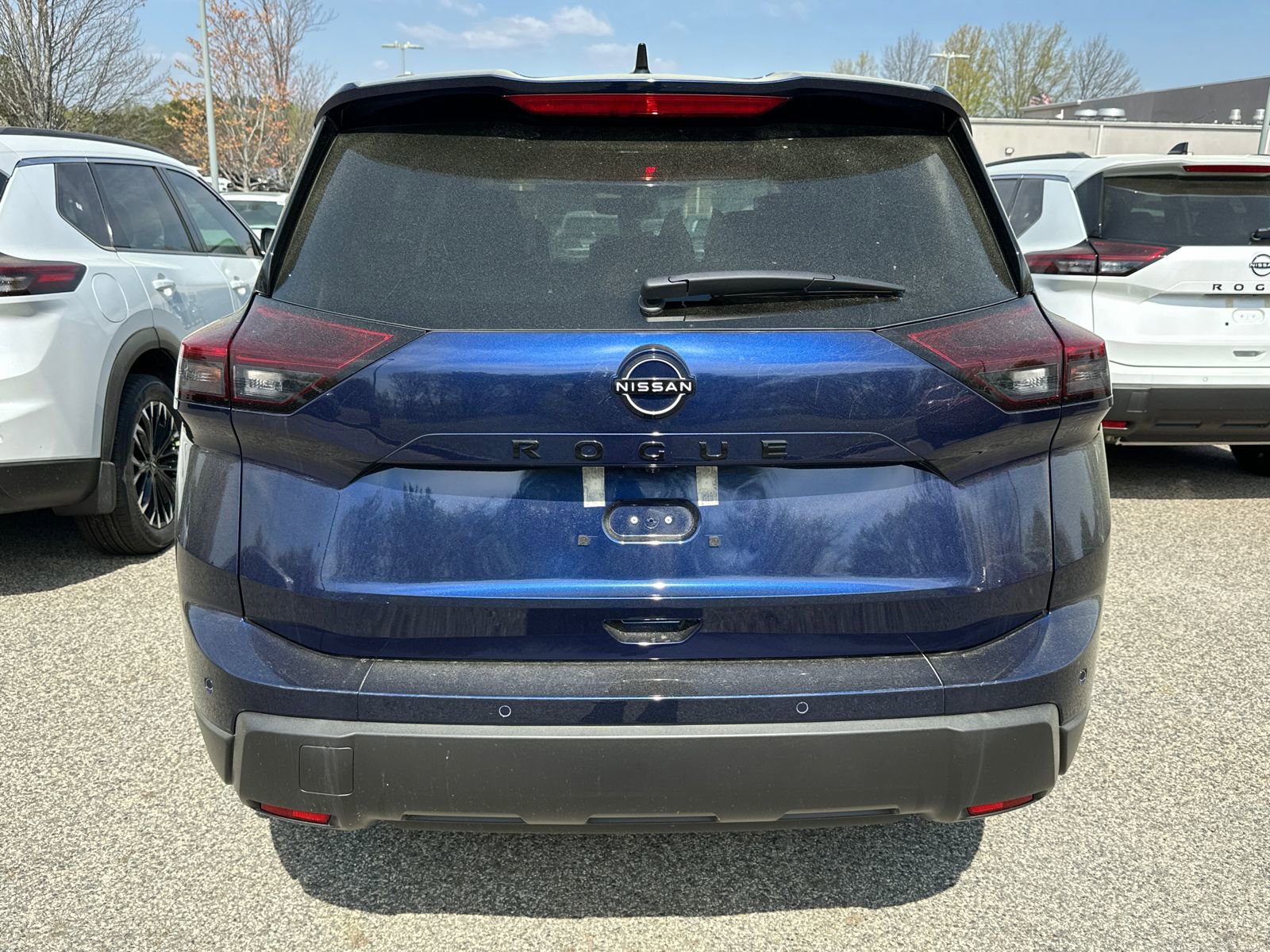 New 2026 Nissan Rogue SV FWD image 4