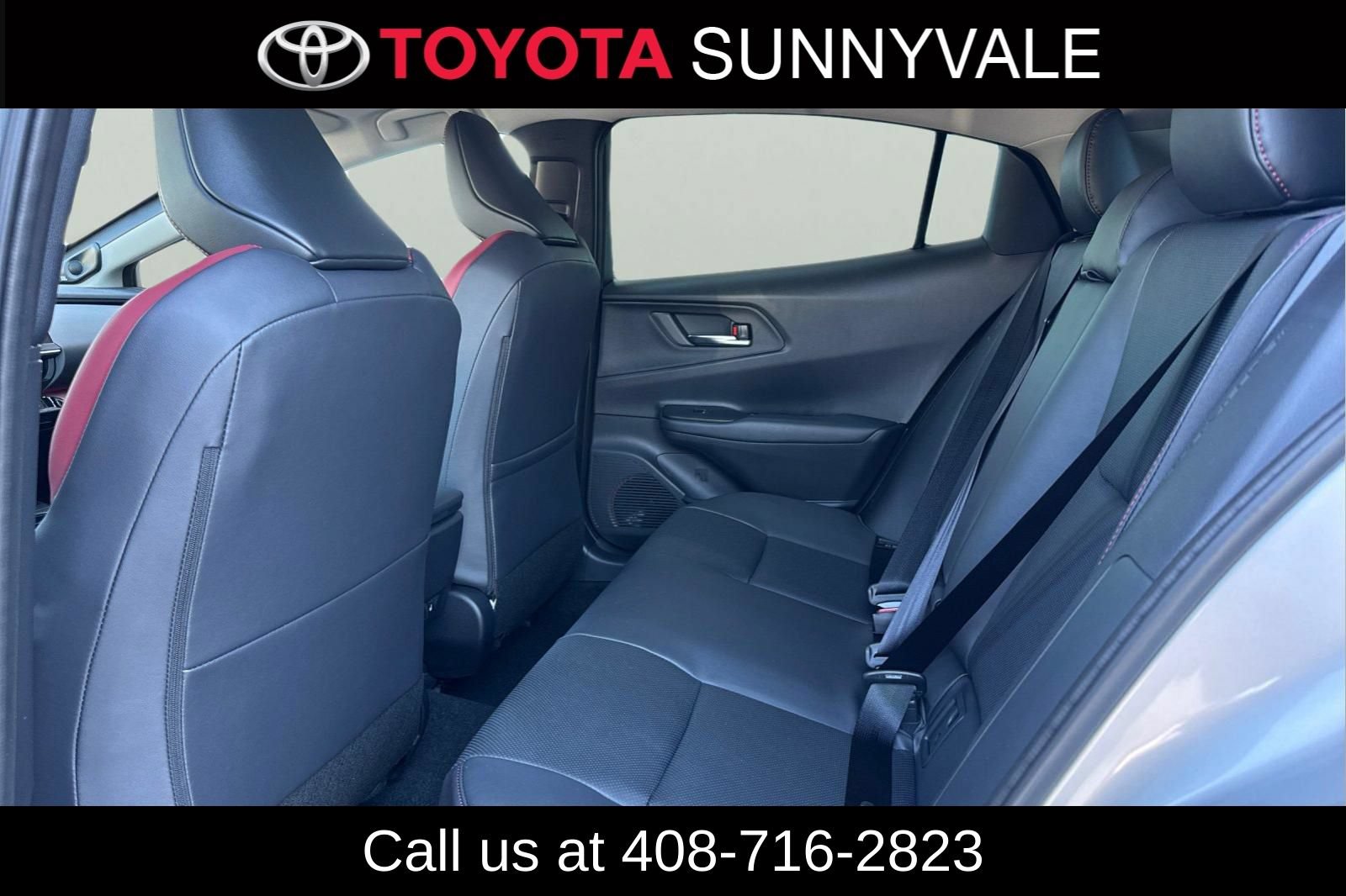 Used 2026 Toyota Prius Plug-In Hybrid w/ Limited Premium Package FWD image 5