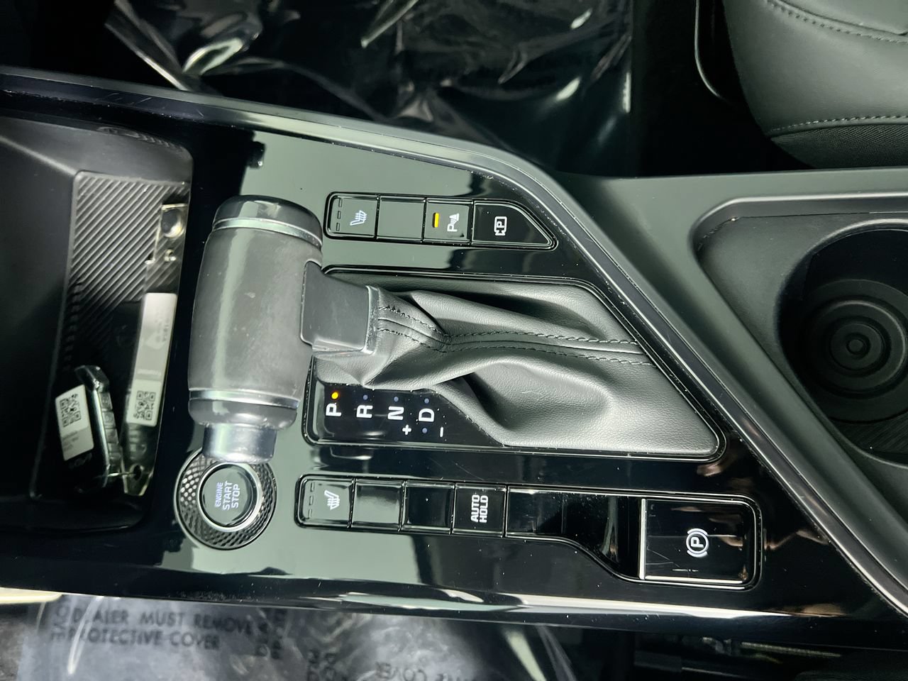 Certified 2025 Kia Niro EX Touring FWD image 23