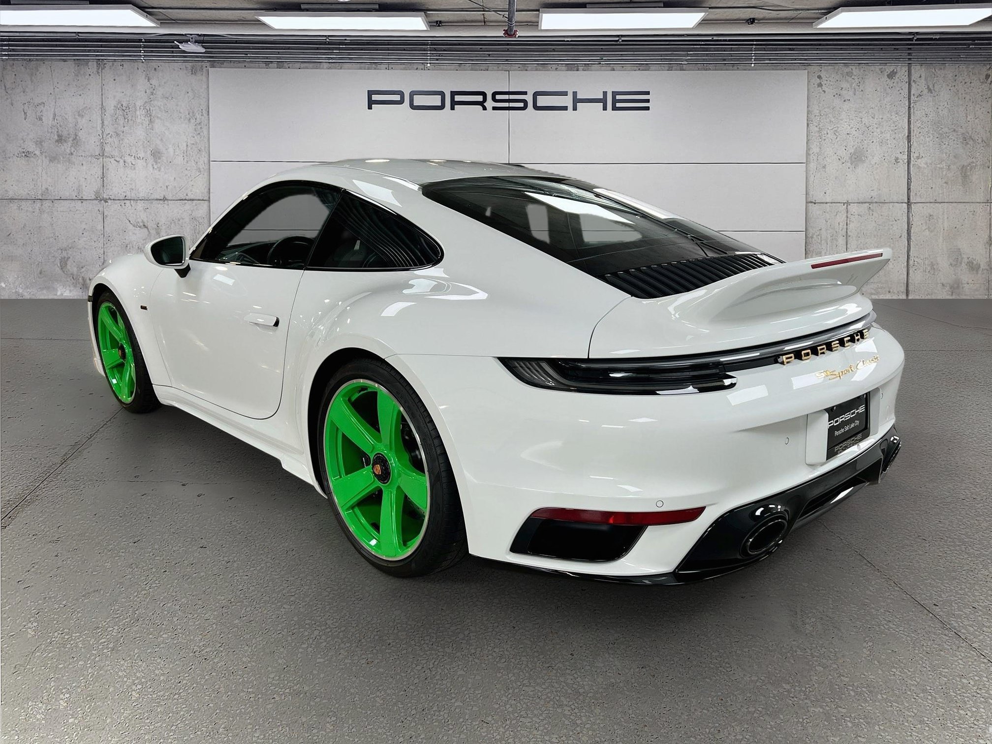 Certified 2023 Porsche 911 Sport Classic RWD image 3