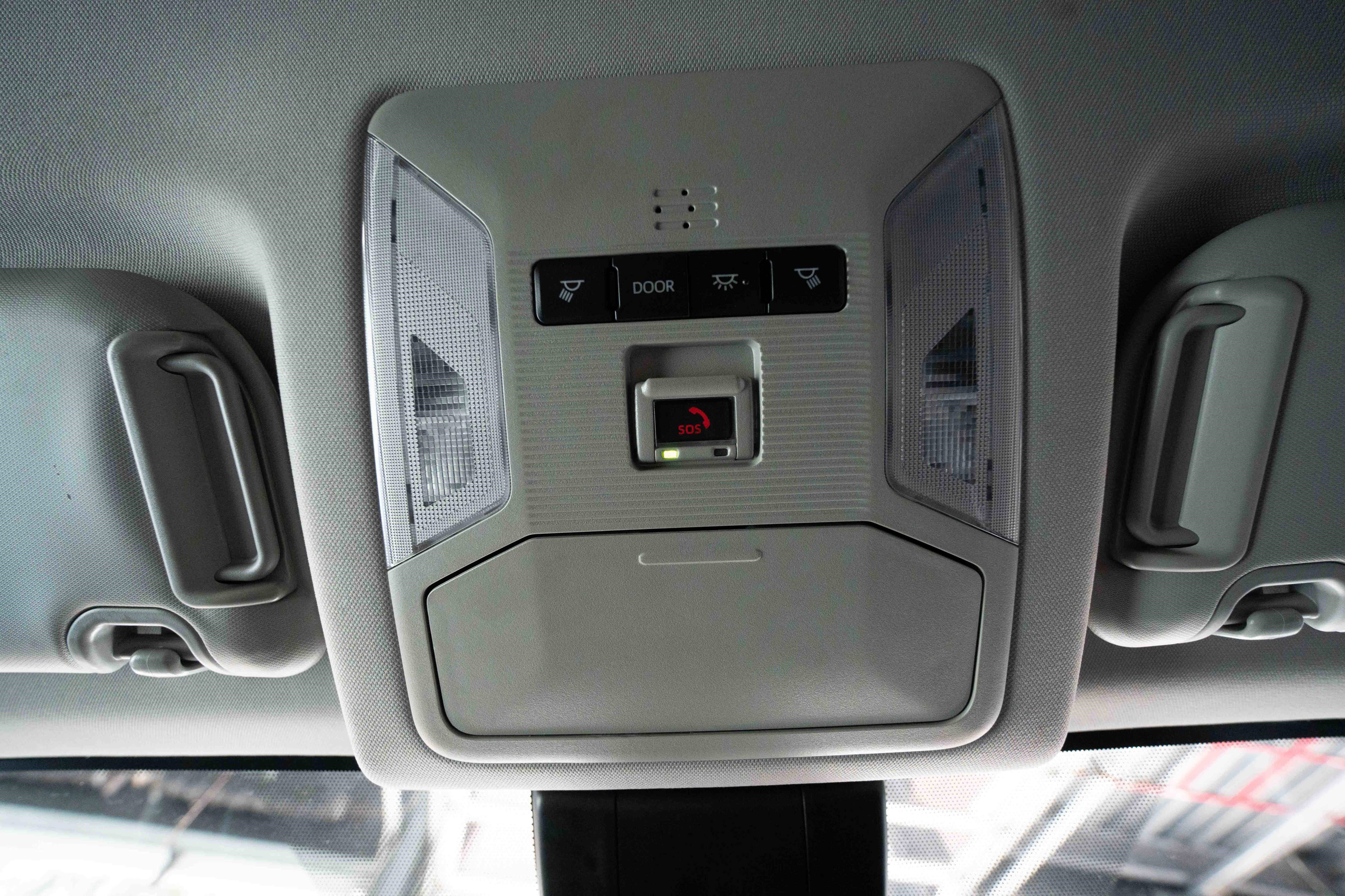Used 2025 Toyota RAV4 XLE AWD/4WD image 18