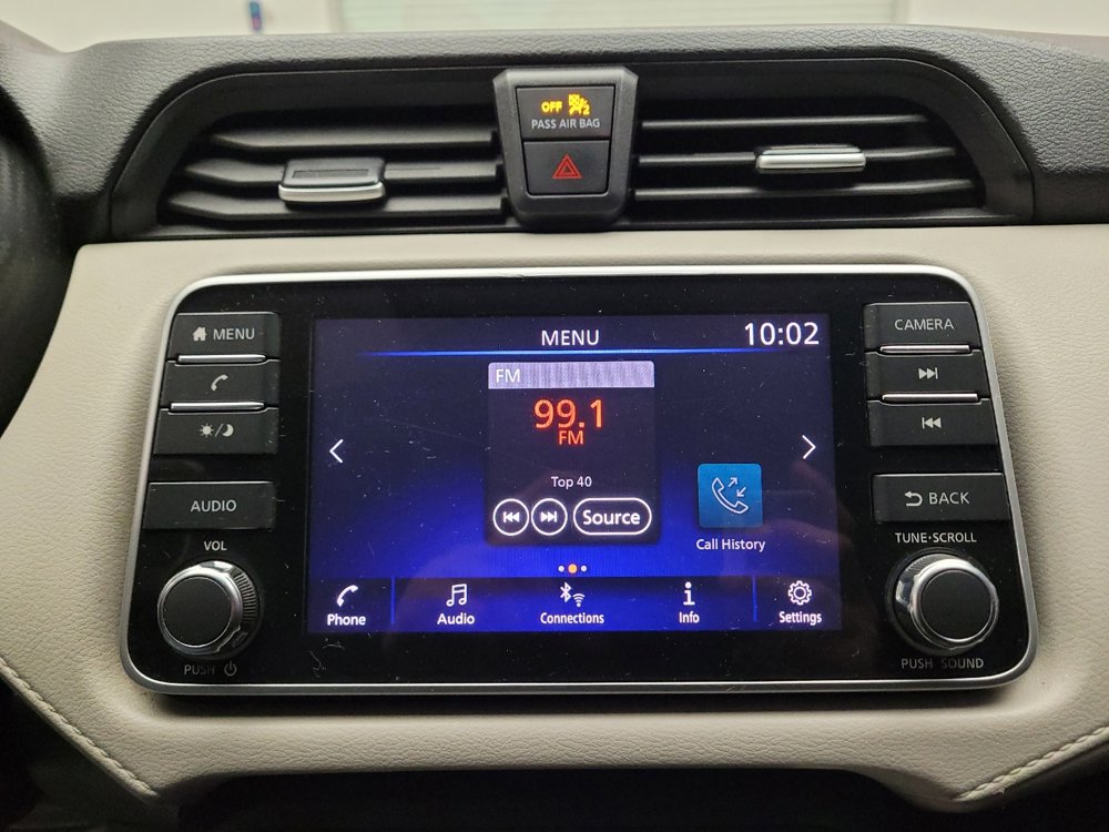 Used 2021 Nissan Versa SV image 25