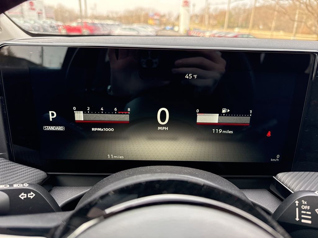 New 2026 Nissan Kicks SR w/ Cold Weather Package image 12