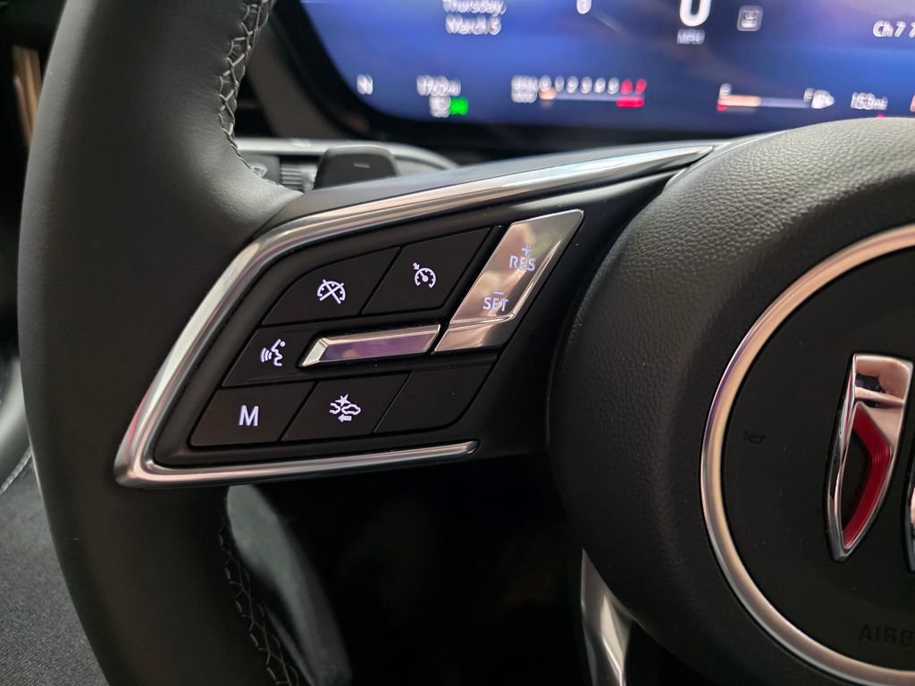 Used 2026 Buick Envision Avenir image 27