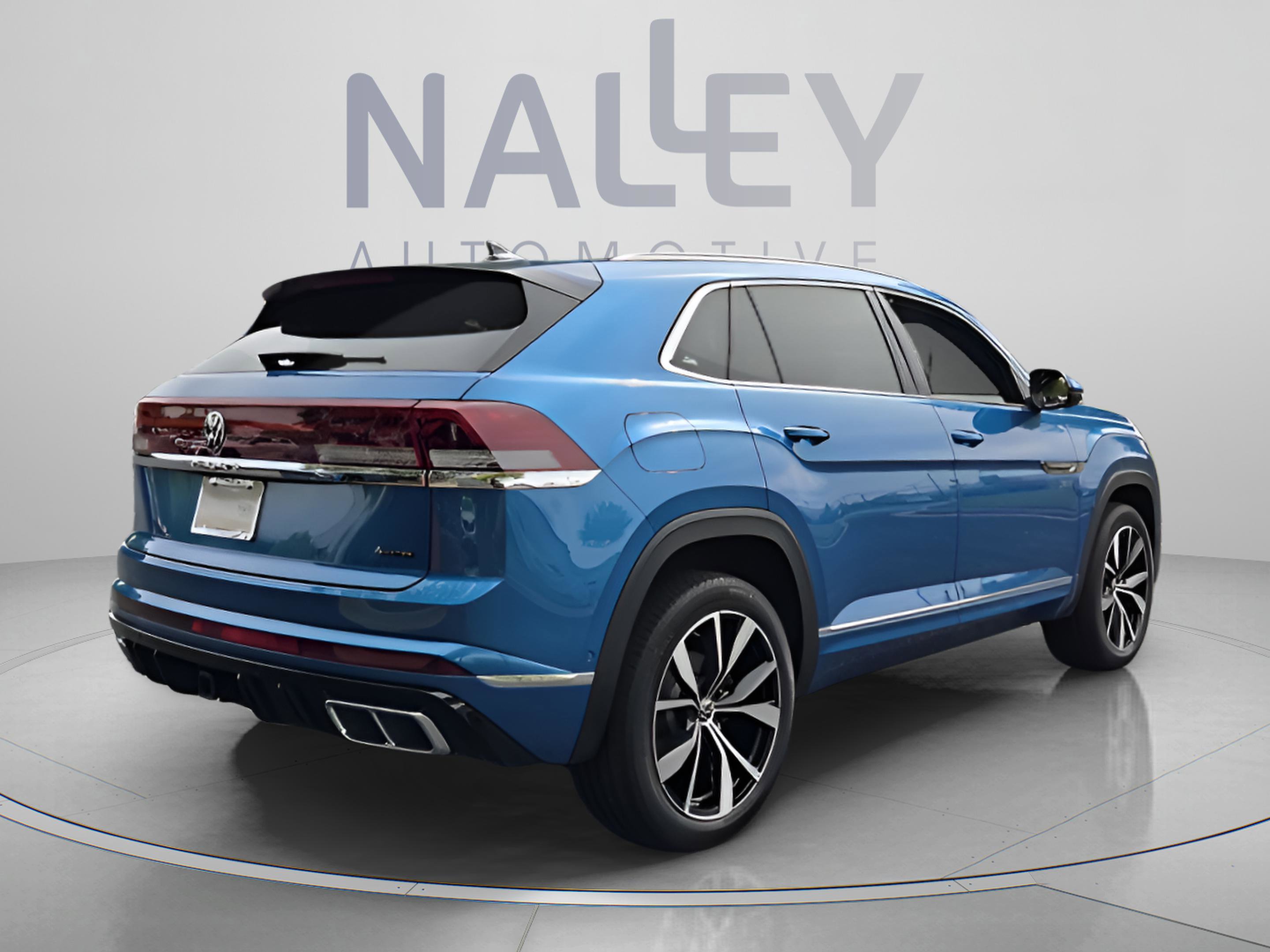 Certified 2025 Volkswagen Atlas Cross Sport SEL Premium R-Line image 5