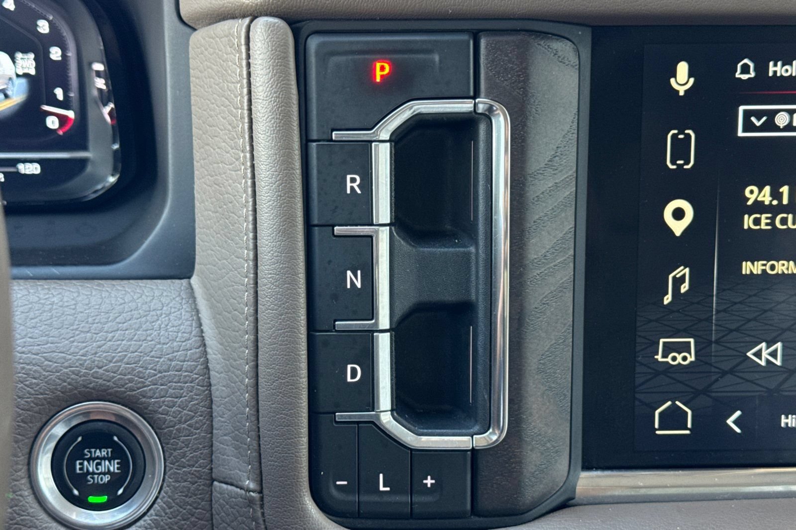 Certified 2023 GMC Yukon Denali AWD/4WD image 23