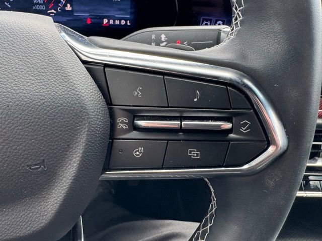 Used 2025 Chevrolet Traverse Z71 AWD/4WD image 22