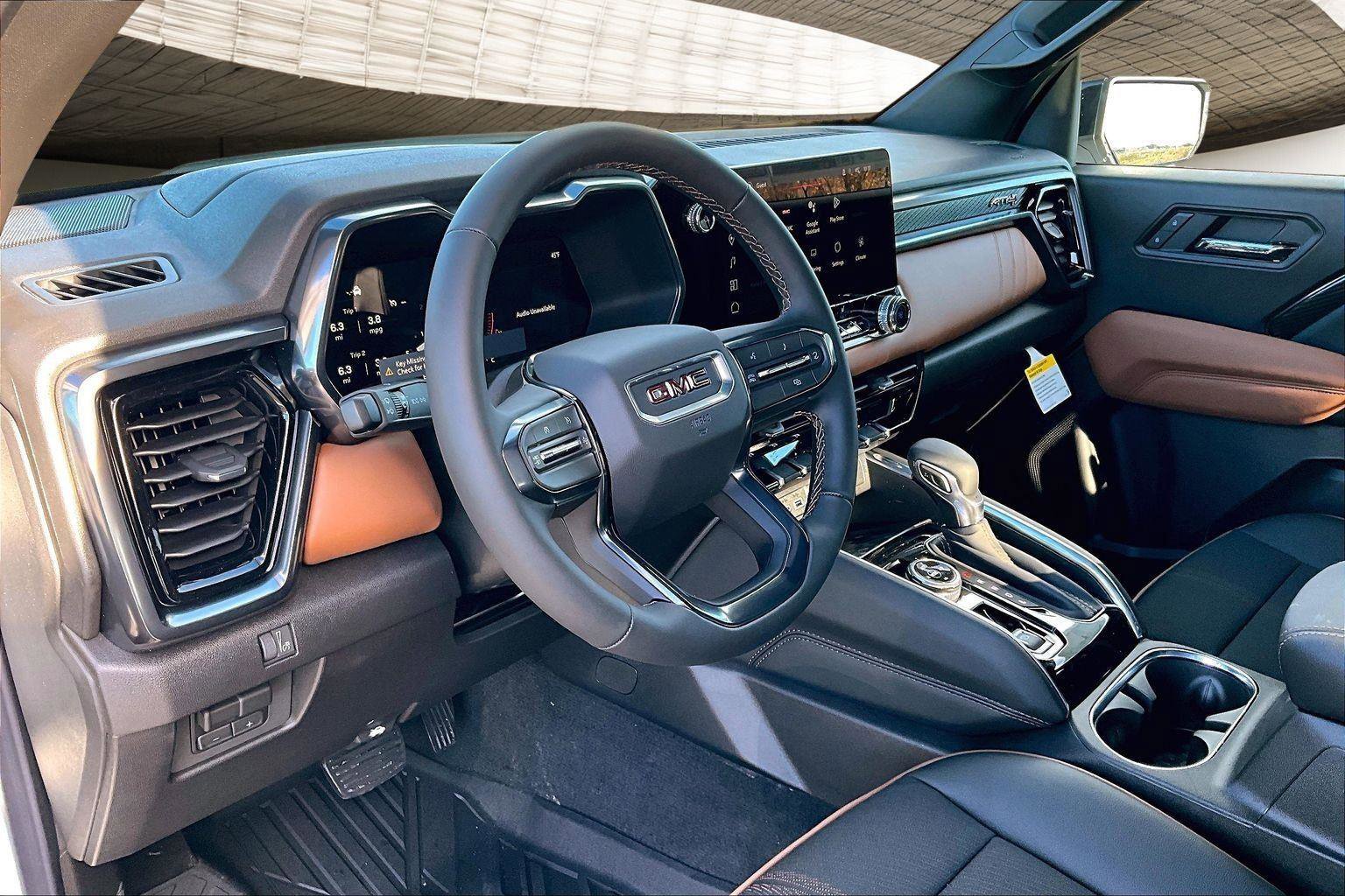 New 2026 GMC Canyon AT4 image 9