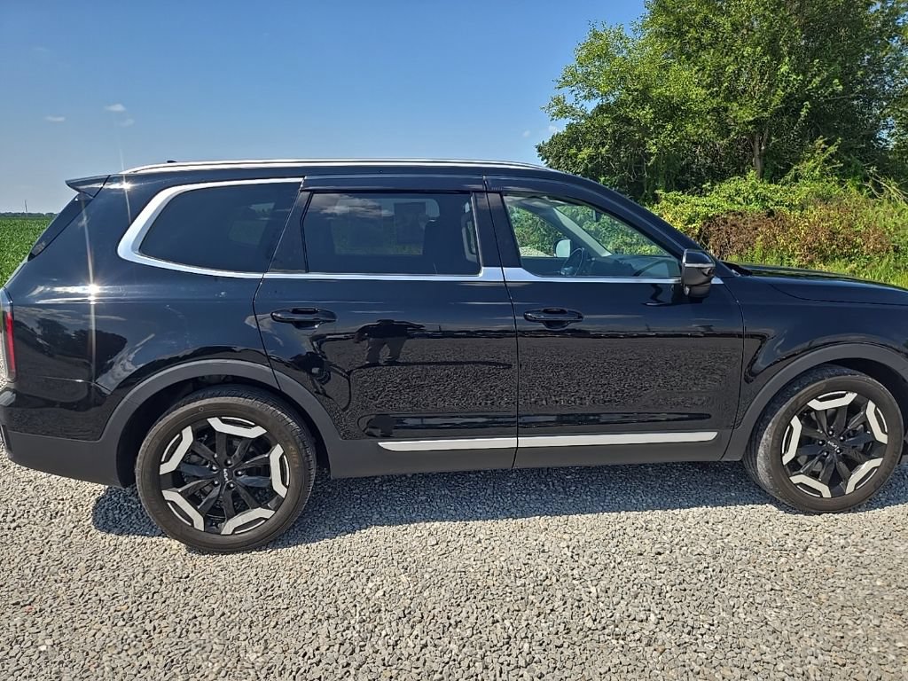 Used 2023 Kia Telluride EX AWD/4WD image 29