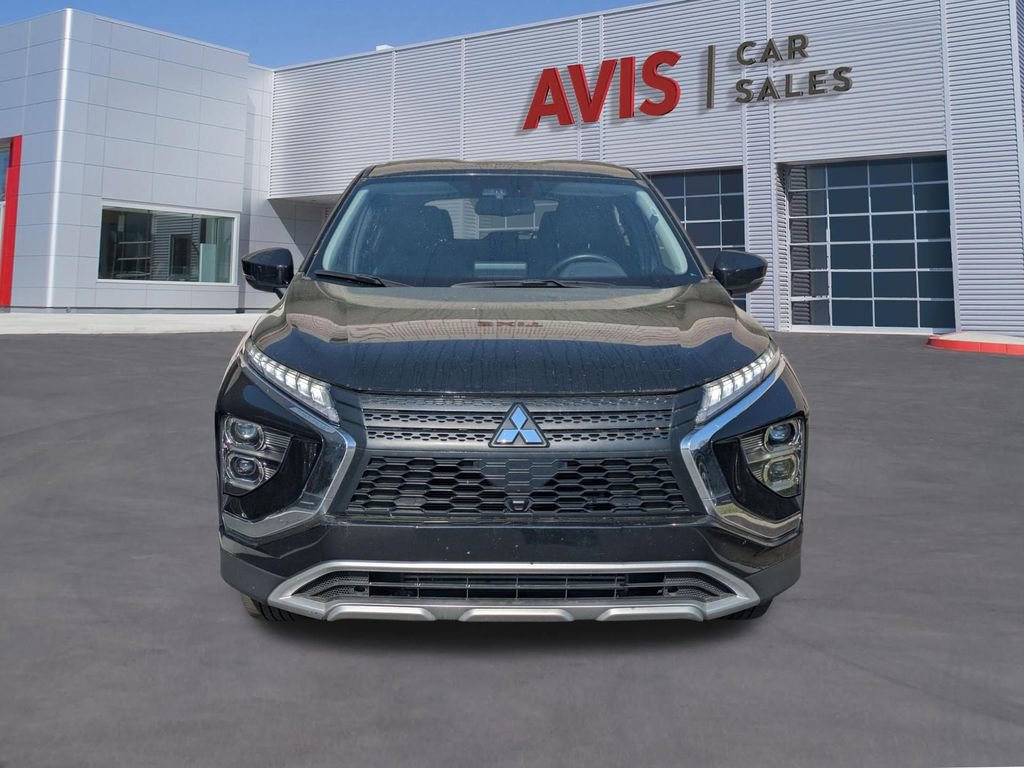 Used 2025 Mitsubishi Eclipse Cross SE image 2