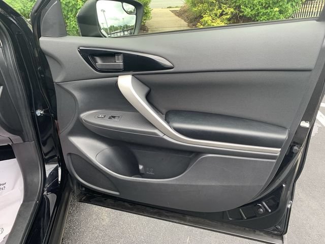 Used 2023 Mitsubishi Eclipse Cross ES AWD/4WD image 13