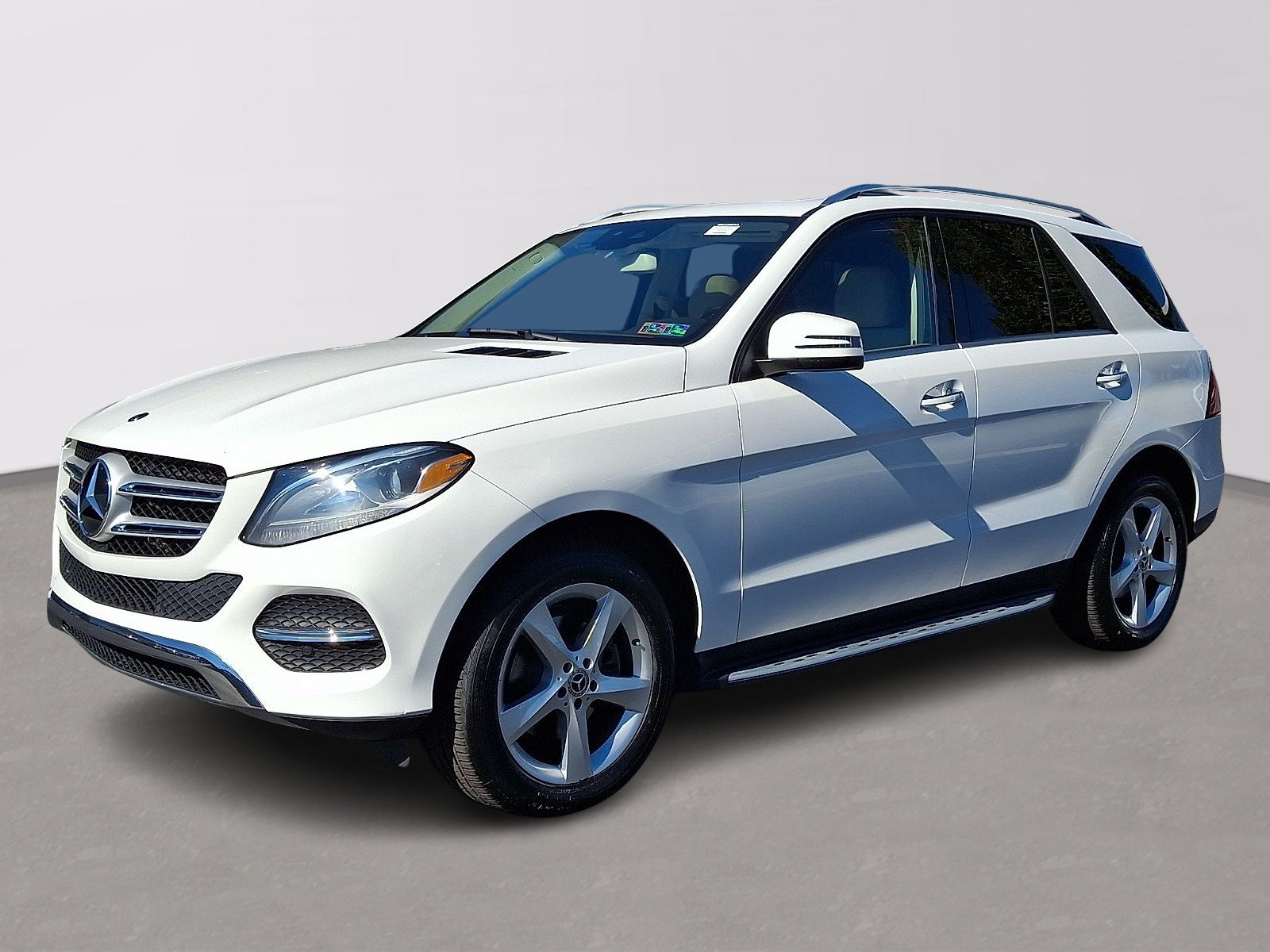Used 2018 Mercedes-Benz GLE 350 4MATIC image 1