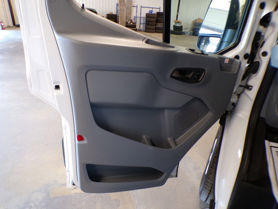 Used 2024 Ford Transit 250 Low Roof w/ Exterior Upgrade Package image 10