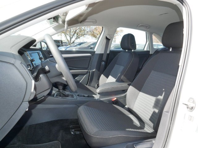 Certified 2023 Volkswagen Jetta S FWD image 15