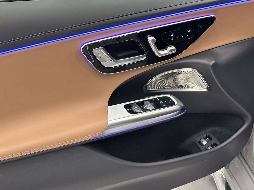 New 2026 Mercedes-Benz E 53 AMG e 4MATIC Sedan image 10