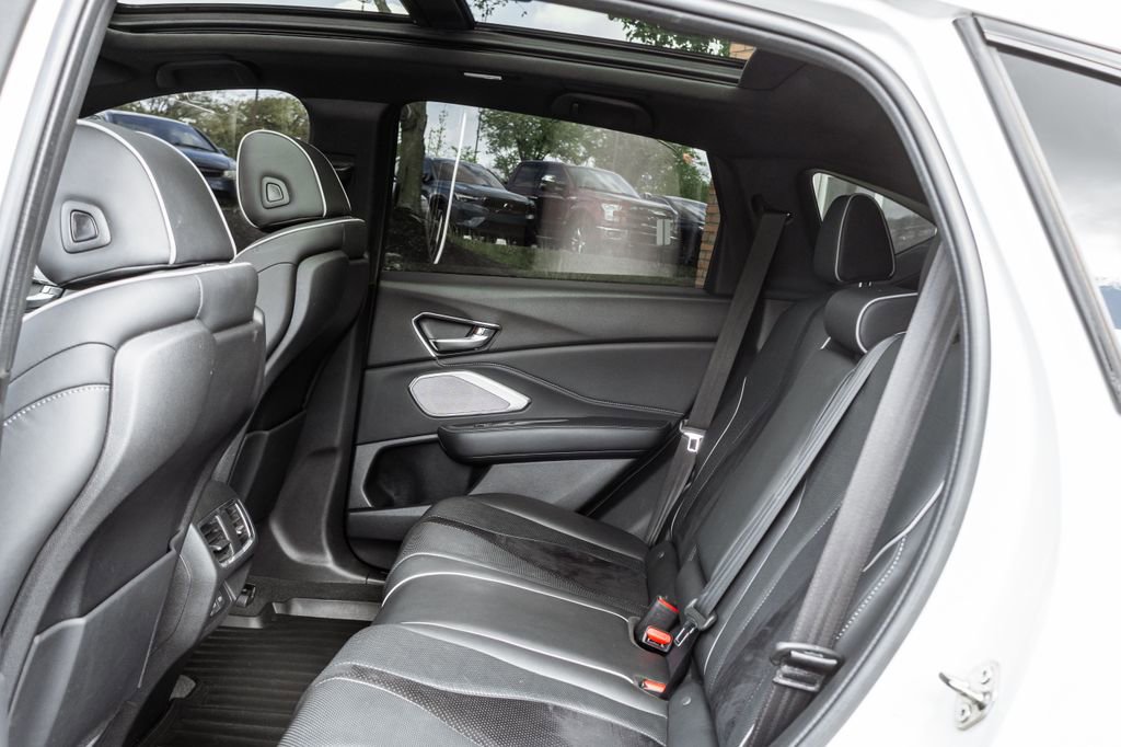 Used 2021 Acura RDX A-Spec image 27