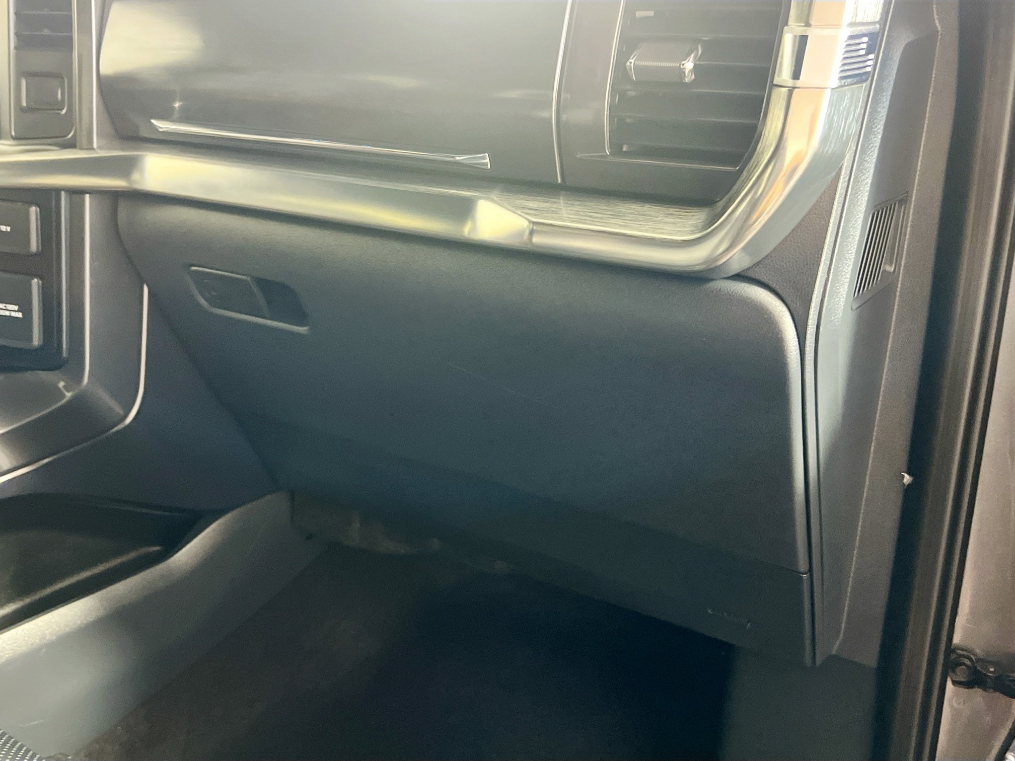 Used 2023 Ford F150 Lariat AWD/4WD image 33