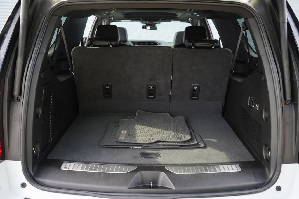 Used 2024 GMC Yukon XL Denali image 42
