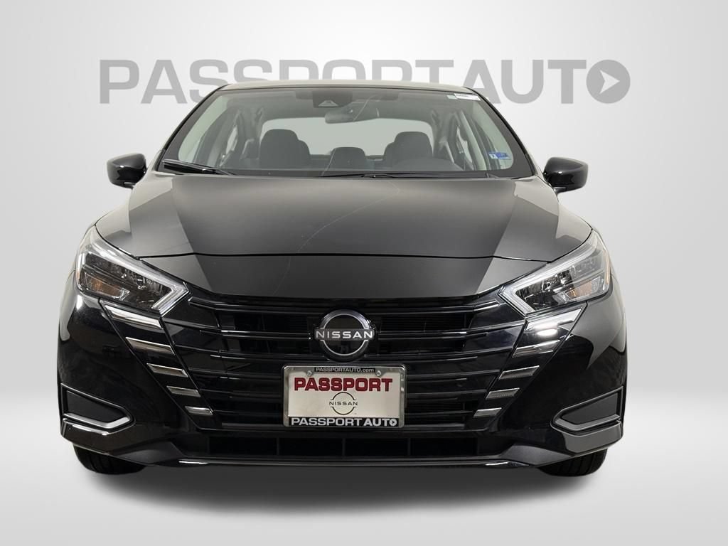 Used 2025 Nissan Versa SV w/ Trunk Package FWD image 2