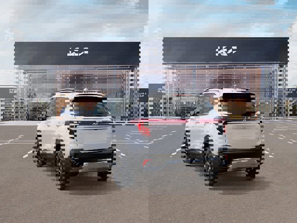 New 2026 Kia Seltos EX image 4