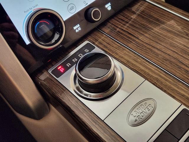 Used 2020 Land Rover Range Rover HSE image 20