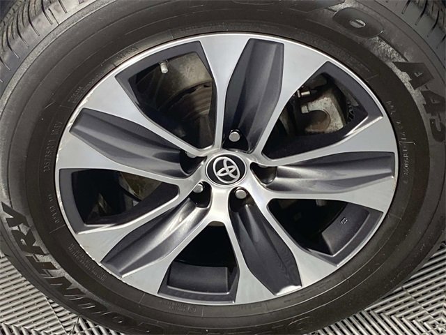 Used 2022 Toyota Highlander XLE image 33
