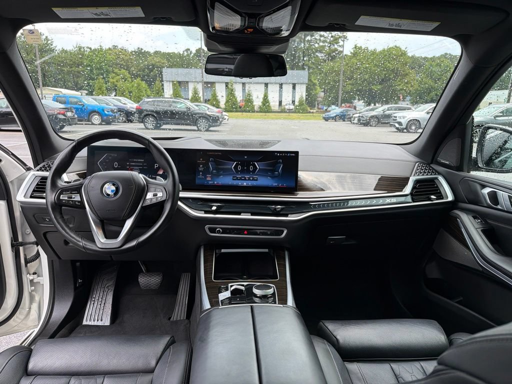 Used 2025 BMW X5 xDrive50e AWD/4WD image 8
