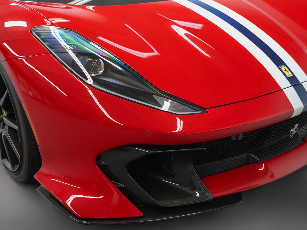 Used 2024 Ferrari 812 Competizione image 10
