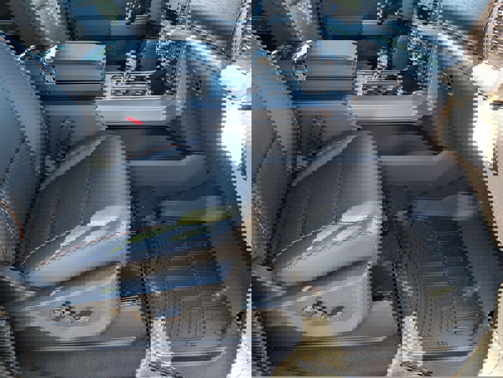 New 2026 Ford F150 Lariat w/ Equipment Group 501A Mid image 30