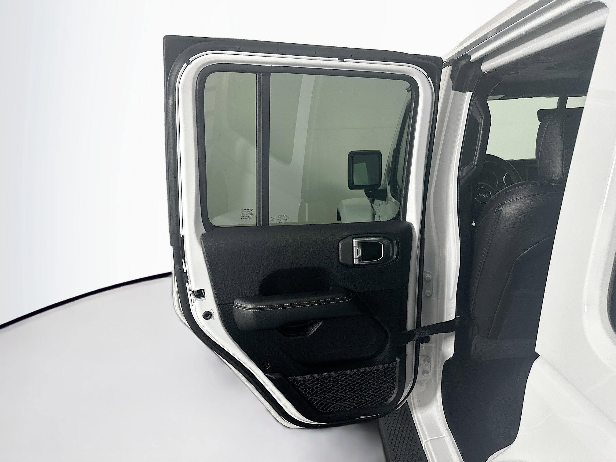 Used 2023 Jeep Wrangler Sahara w/ Cold Weather Group image 26