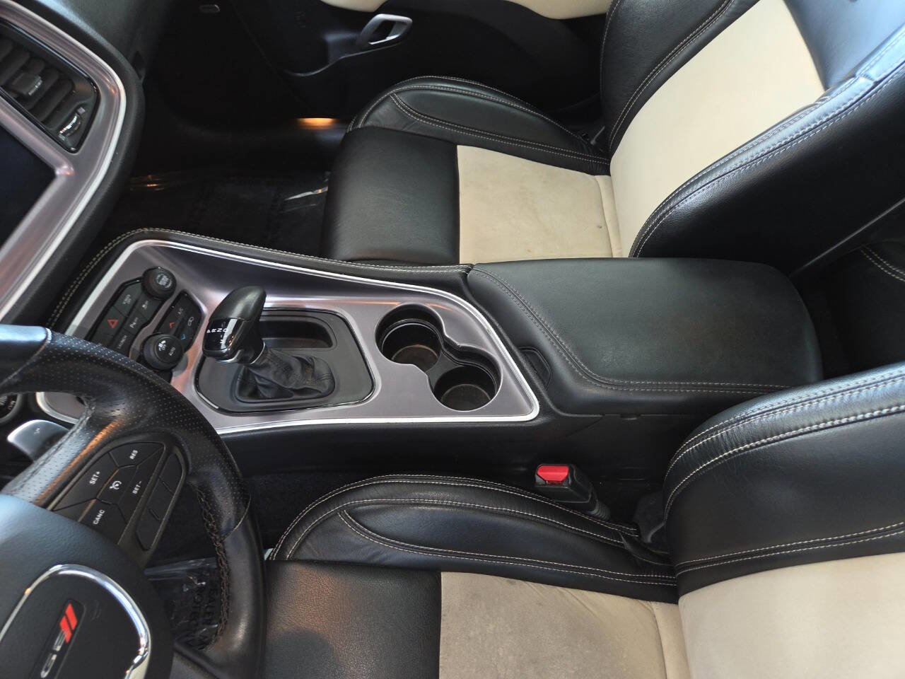 Used 2022 Dodge Challenger R/T Scat Pack image 18