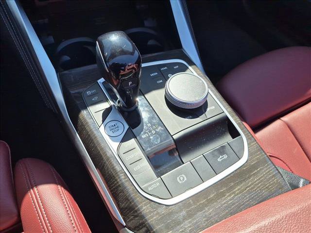 Used 2022 BMW M440i Convertible w/ Premium Package RWD image 10