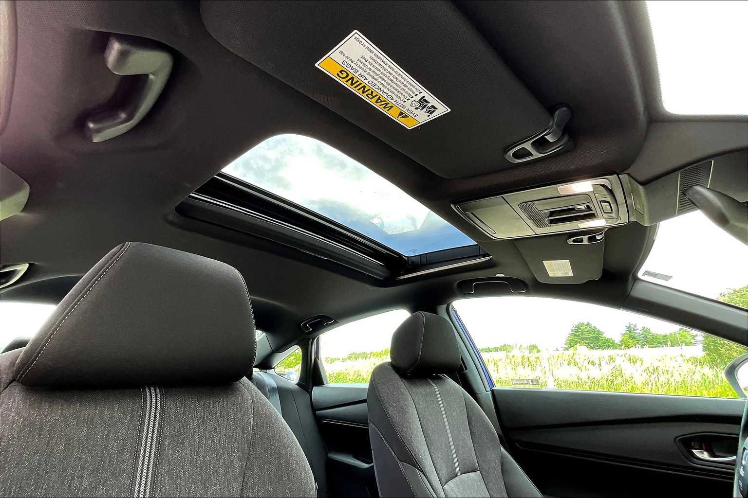 Used 2023 Honda Accord Sport image 25