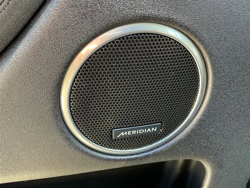 Used 2020 Land Rover Discovery Sport S image 30