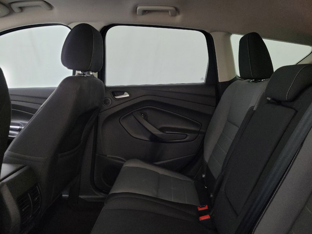 Used 2016 Ford Escape SE w/ Equipment Group 201A AWD/4WD image 18