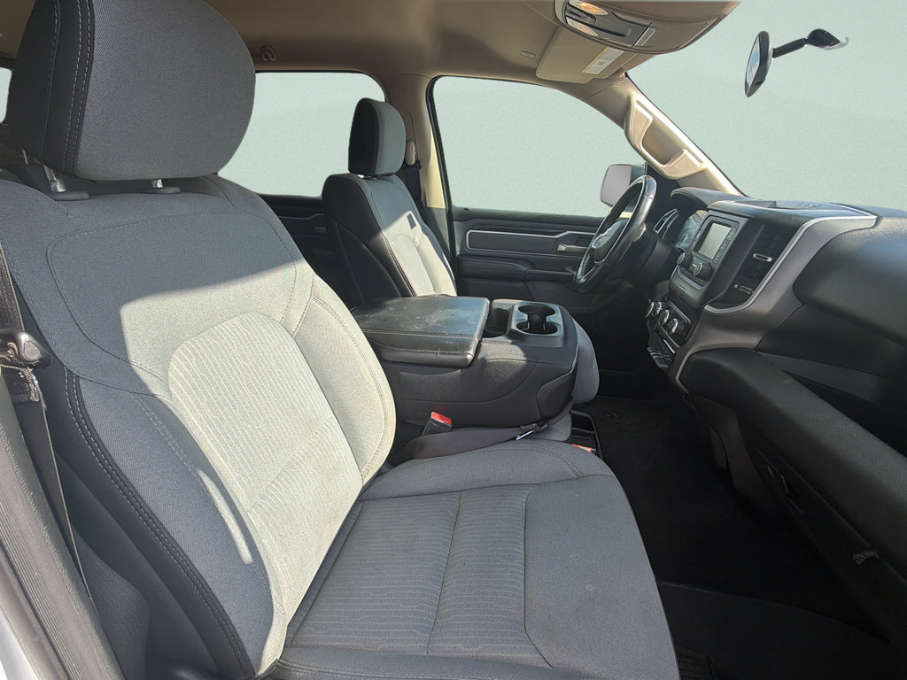 Used 2020 RAM 1500 Big Horn AWD/4WD image 11