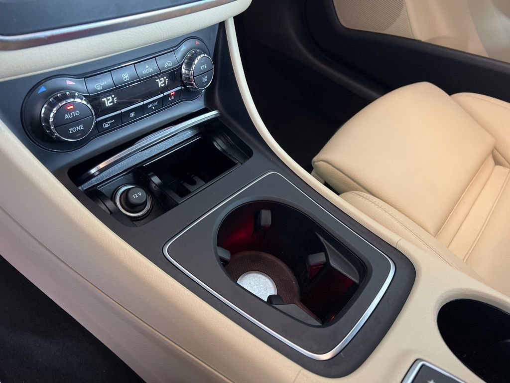 Used 2019 Mercedes-Benz CLA 250 image 8