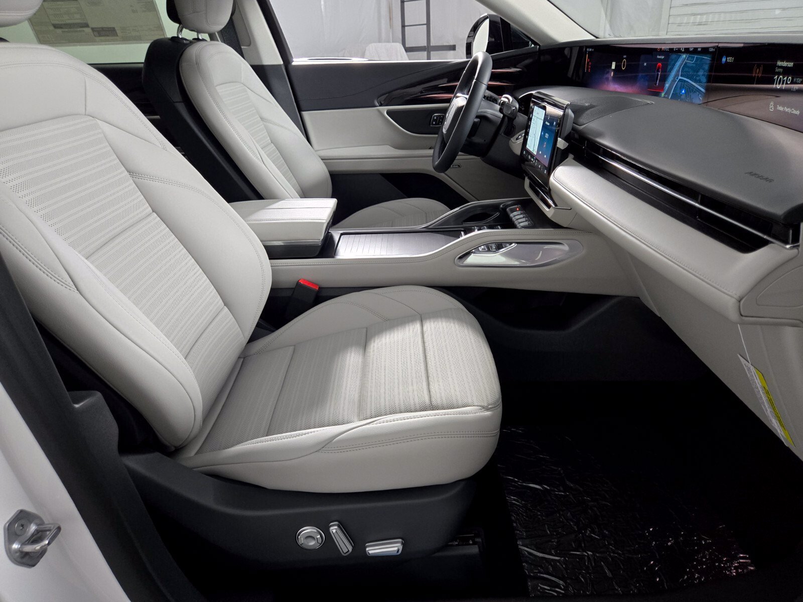 New 2026 Lincoln Nautilus Reserve w/ Jet Appearance Package AWD/4WD image 20