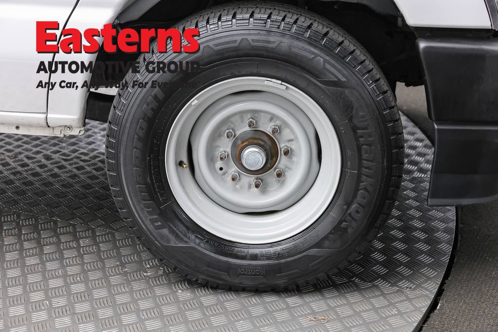 Used 2023 Ford E-350 and Econoline 350 Super Duty w/ Power Windows & Locks Group RWD image 29