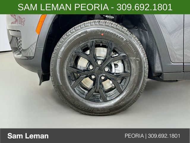 New 2025 Jeep Grand Cherokee L Altitude image 31