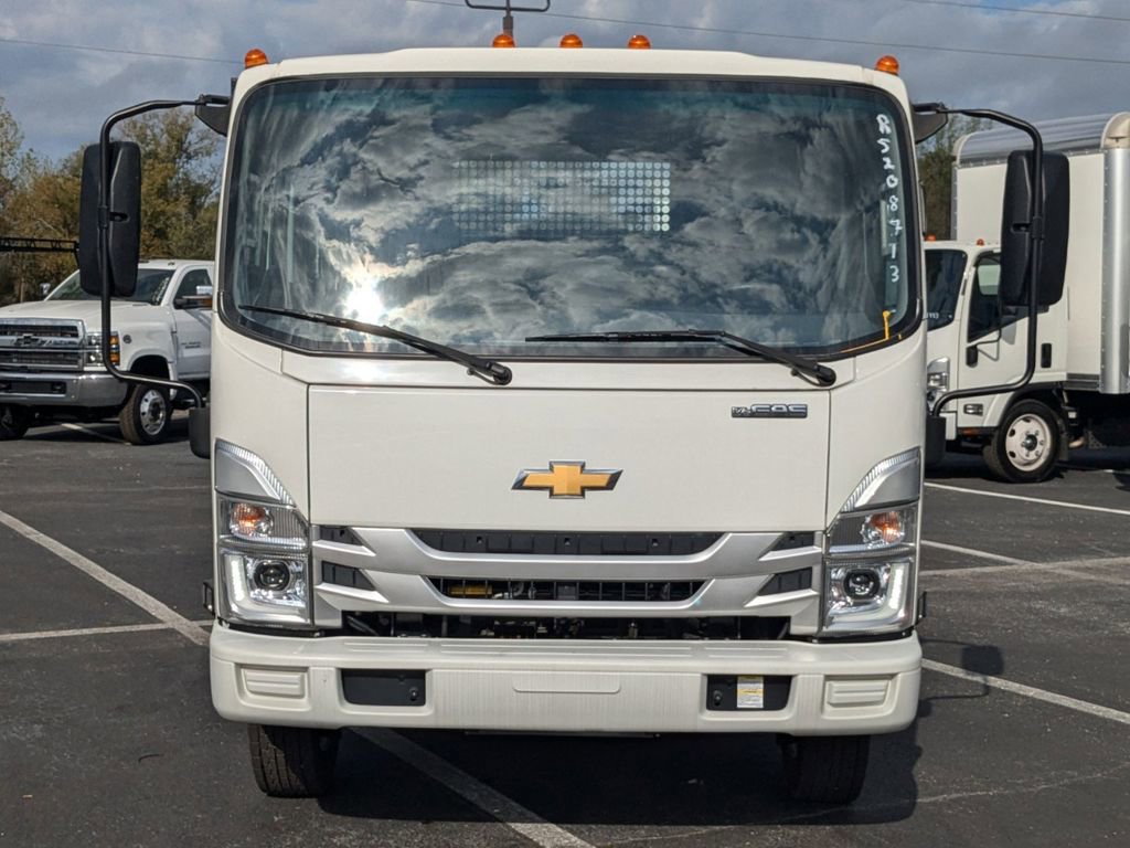 New 2024 Chevrolet Low Cab Forward image 9