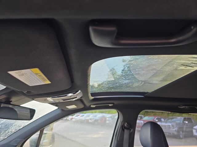 Used 2022 Kia Sorento SX Prestige w/ Panoramic Sunroof Package image 11
